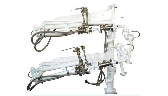 1559614376512870.jpg LNG鶴管2.jpg