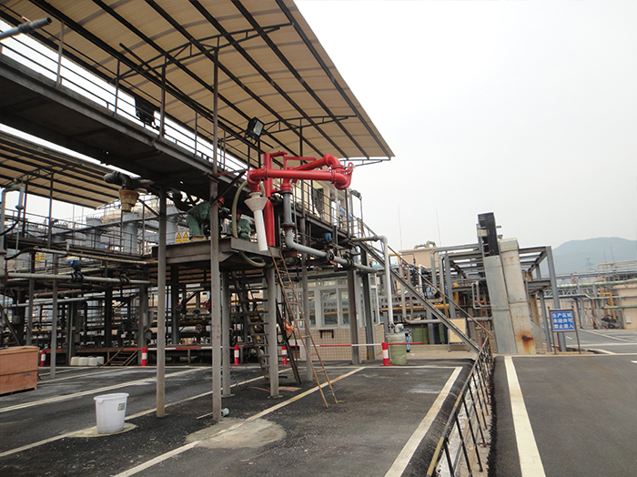 1561012870233341.jpg 1412襯四氟現場裝車.jpg