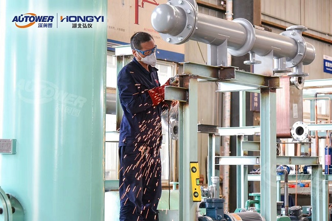 鶴管和卸料臂區別、作用及工作原理